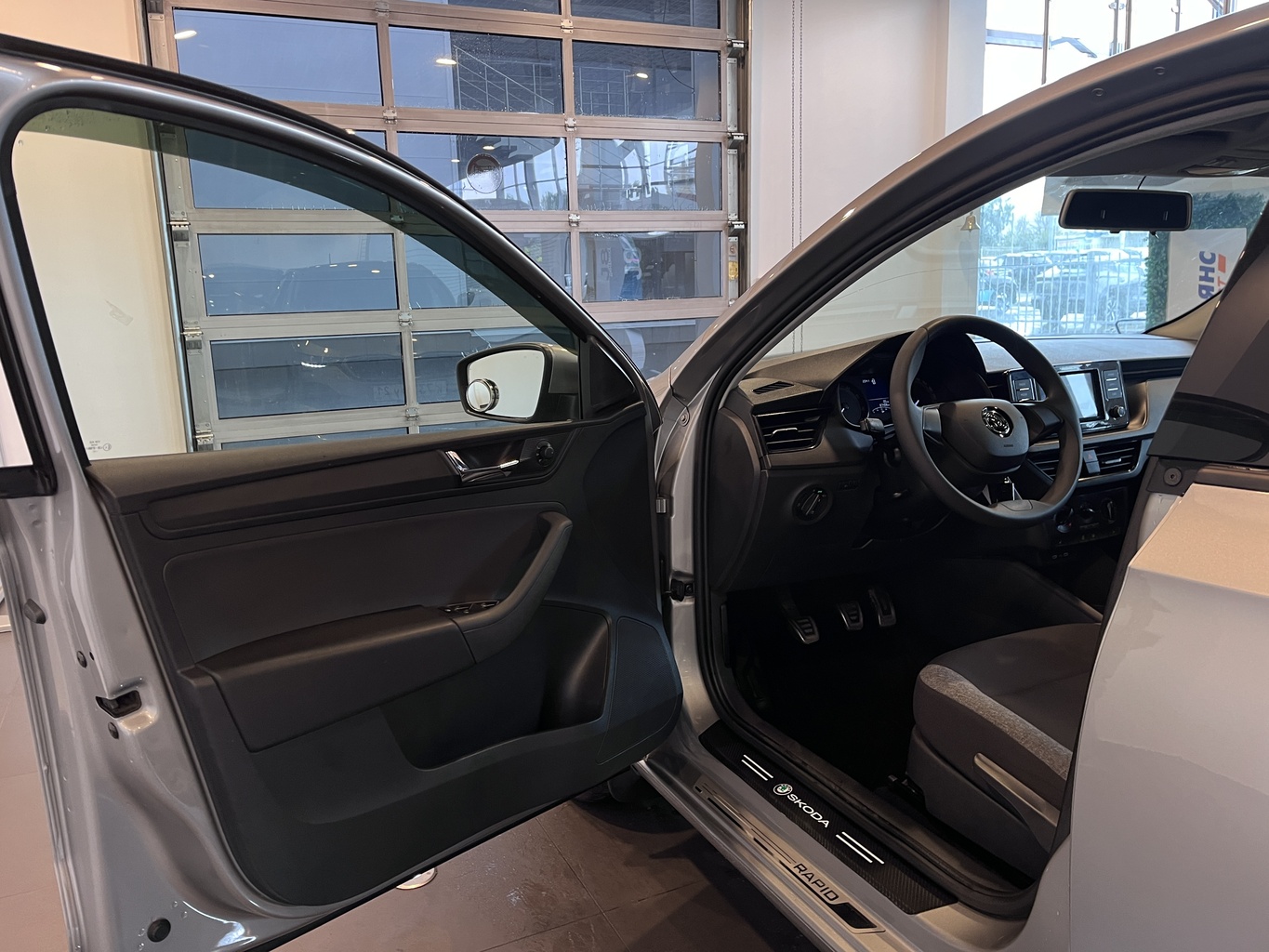 SKODA RAPID