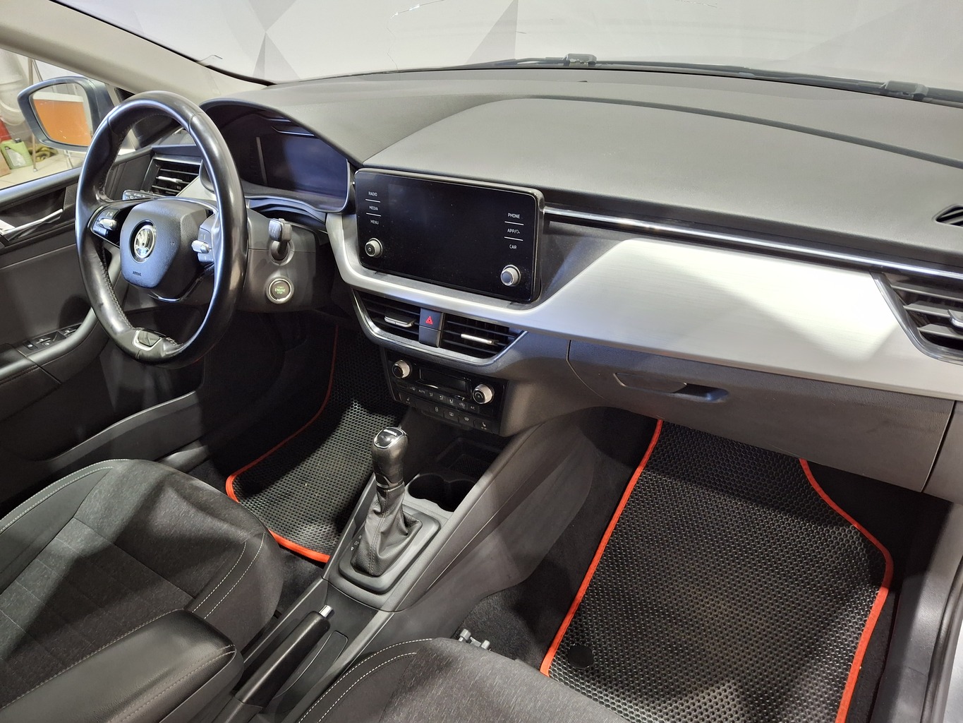 SKODA RAPID