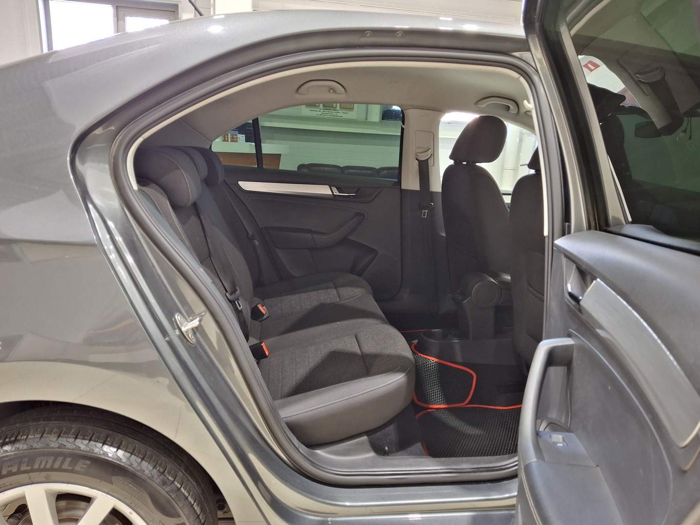 SKODA RAPID