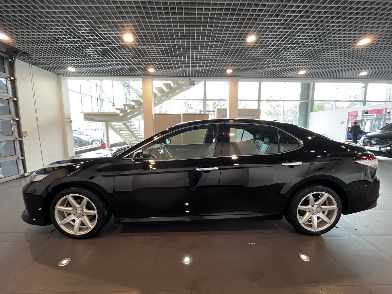 TOYOTA CAMRY