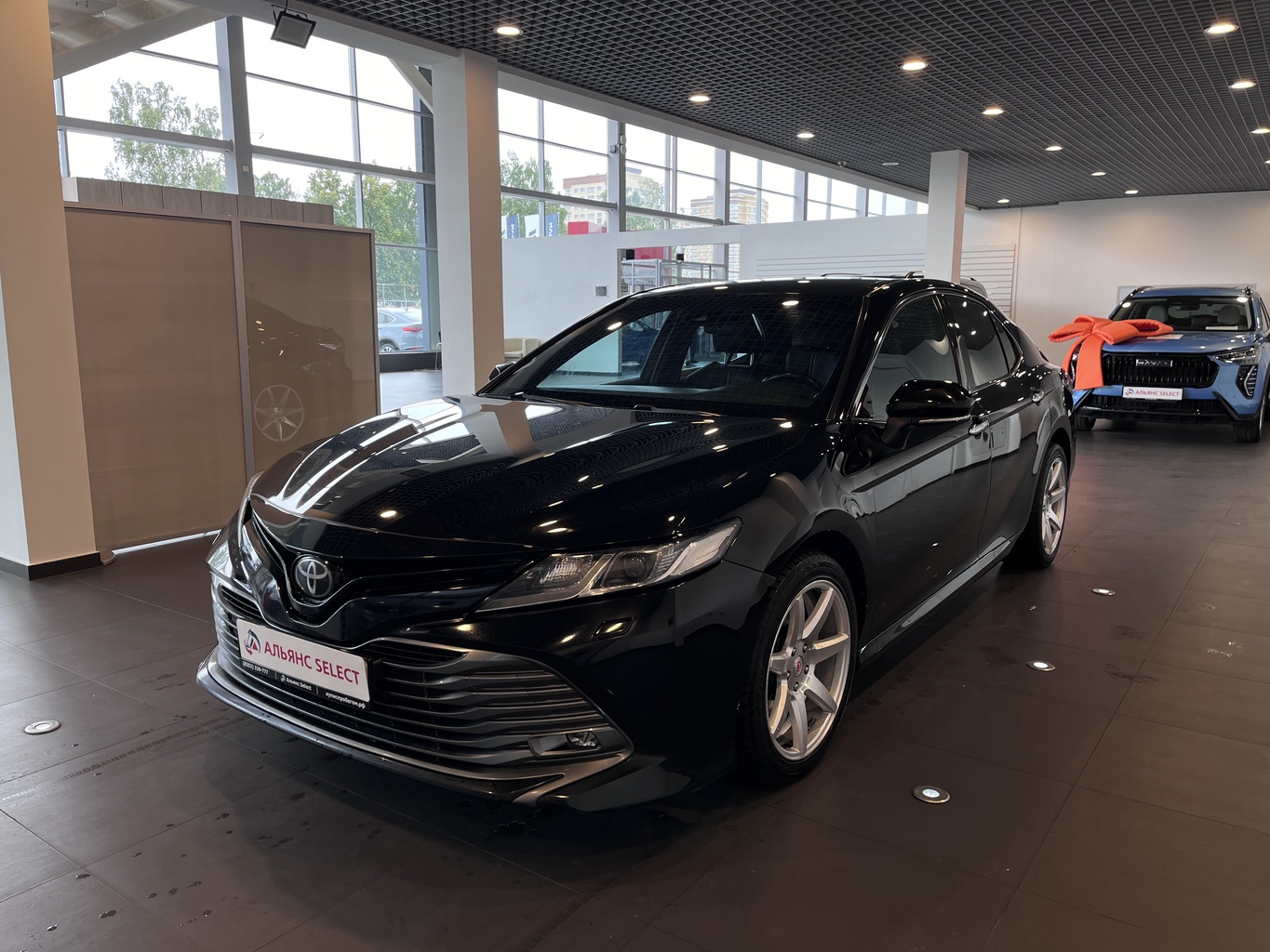 TOYOTA CAMRY