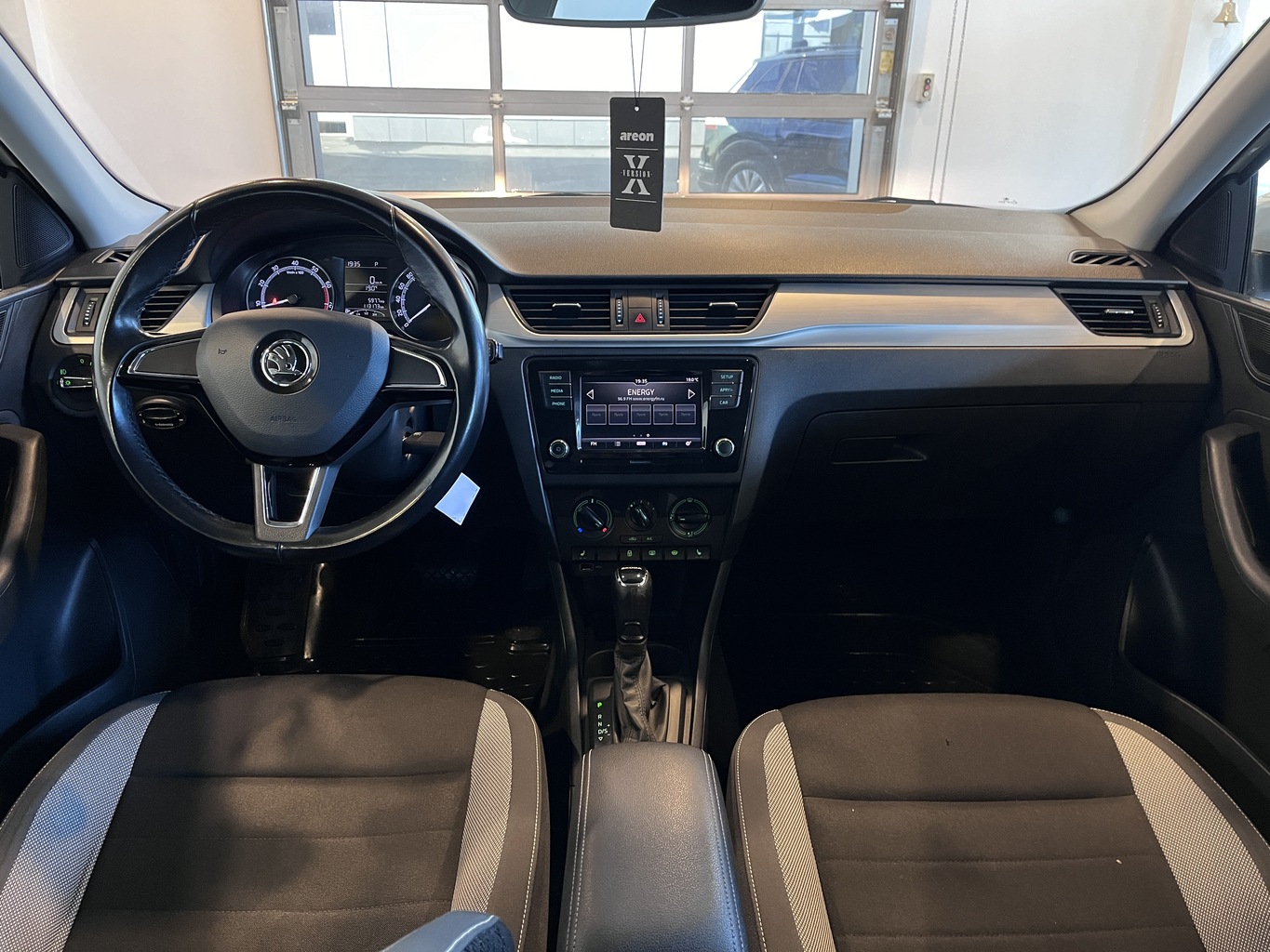 SKODA RAPID