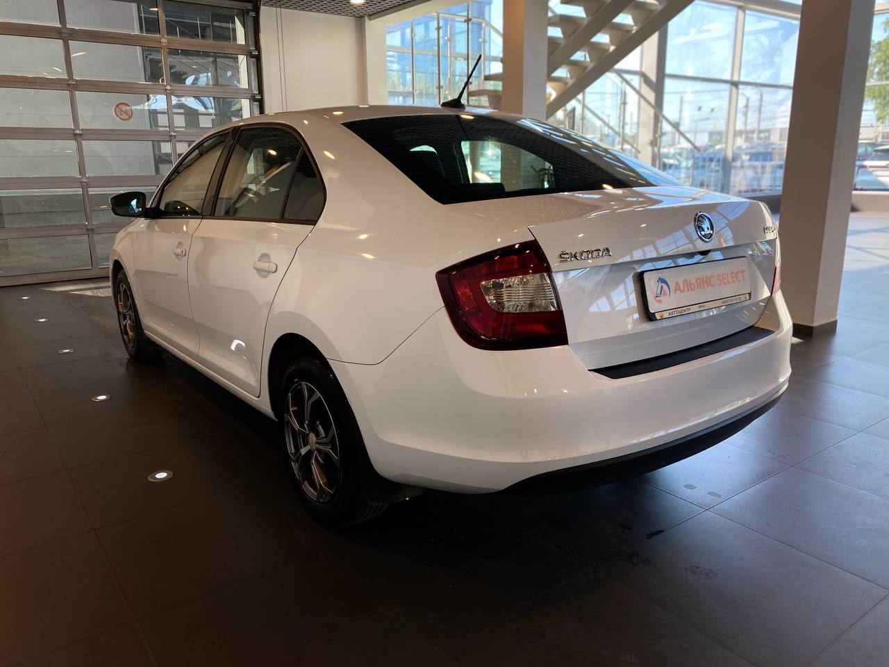 SKODA RAPID