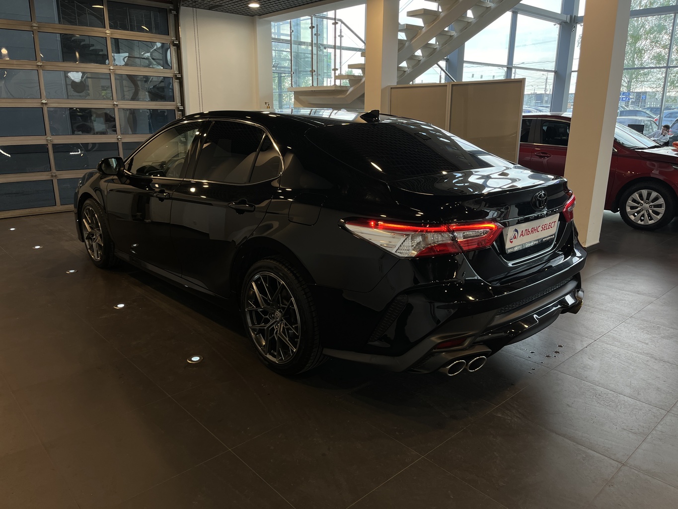 TOYOTA CAMRY