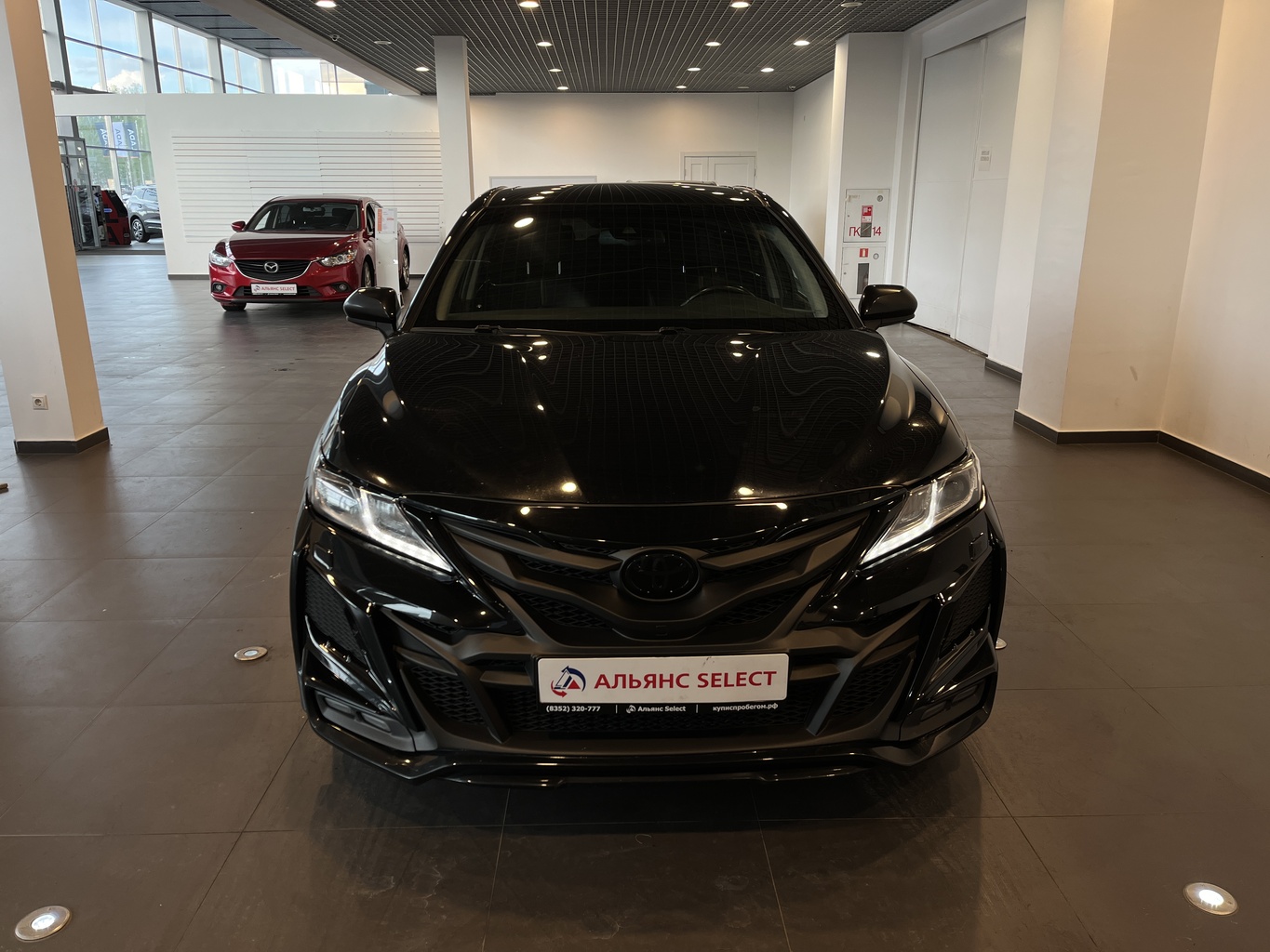 TOYOTA CAMRY