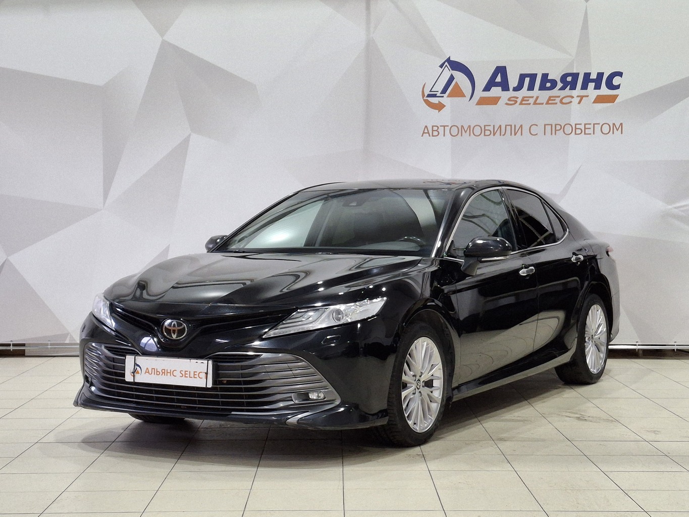 TOYOTA CAMRY