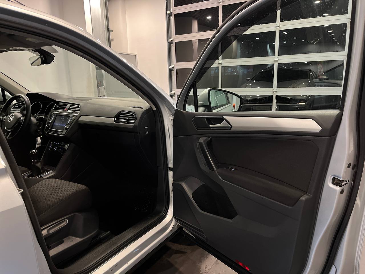 VOLKSWAGEN TIGUAN NEW