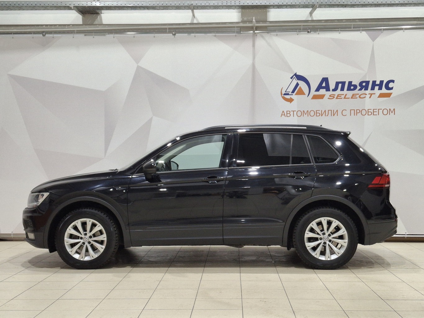 VOLKSWAGEN TIGUAN NEW