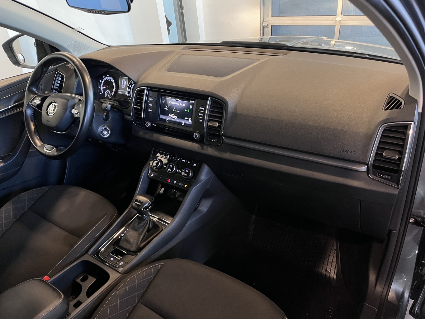 SKODA KAROQ