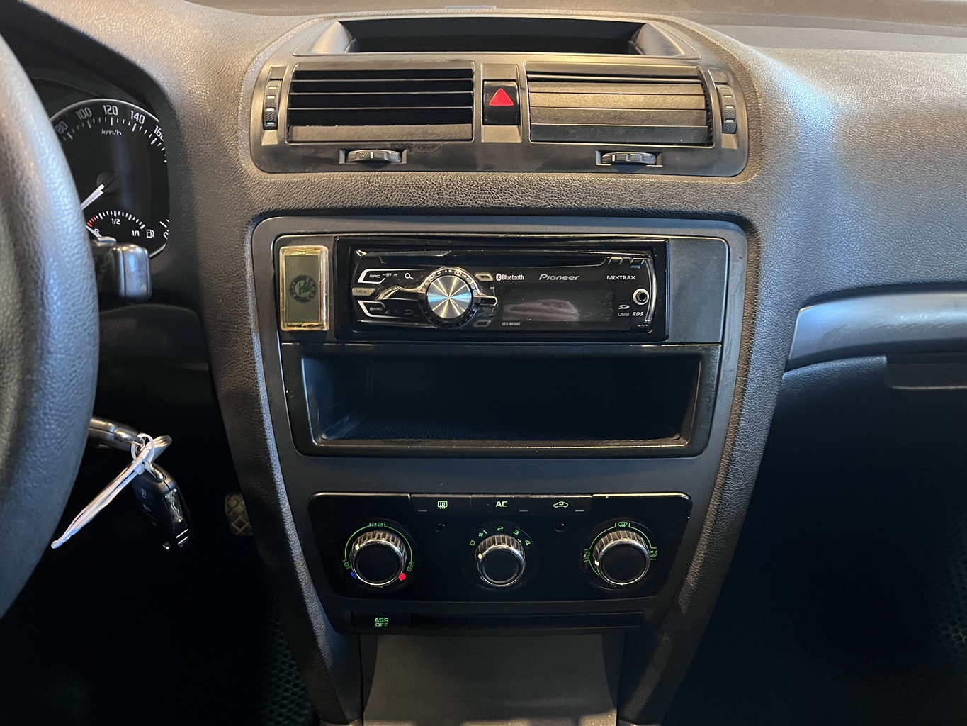 SKODA OKTAVIA