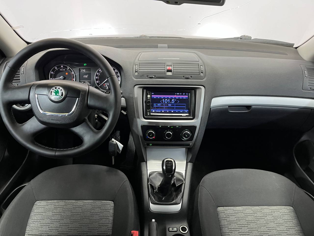 SKODA OKTAVIA