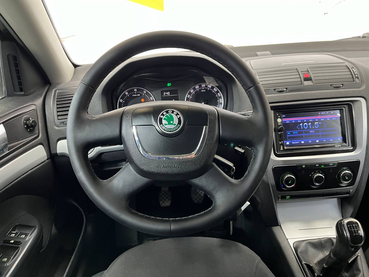 SKODA OKTAVIA