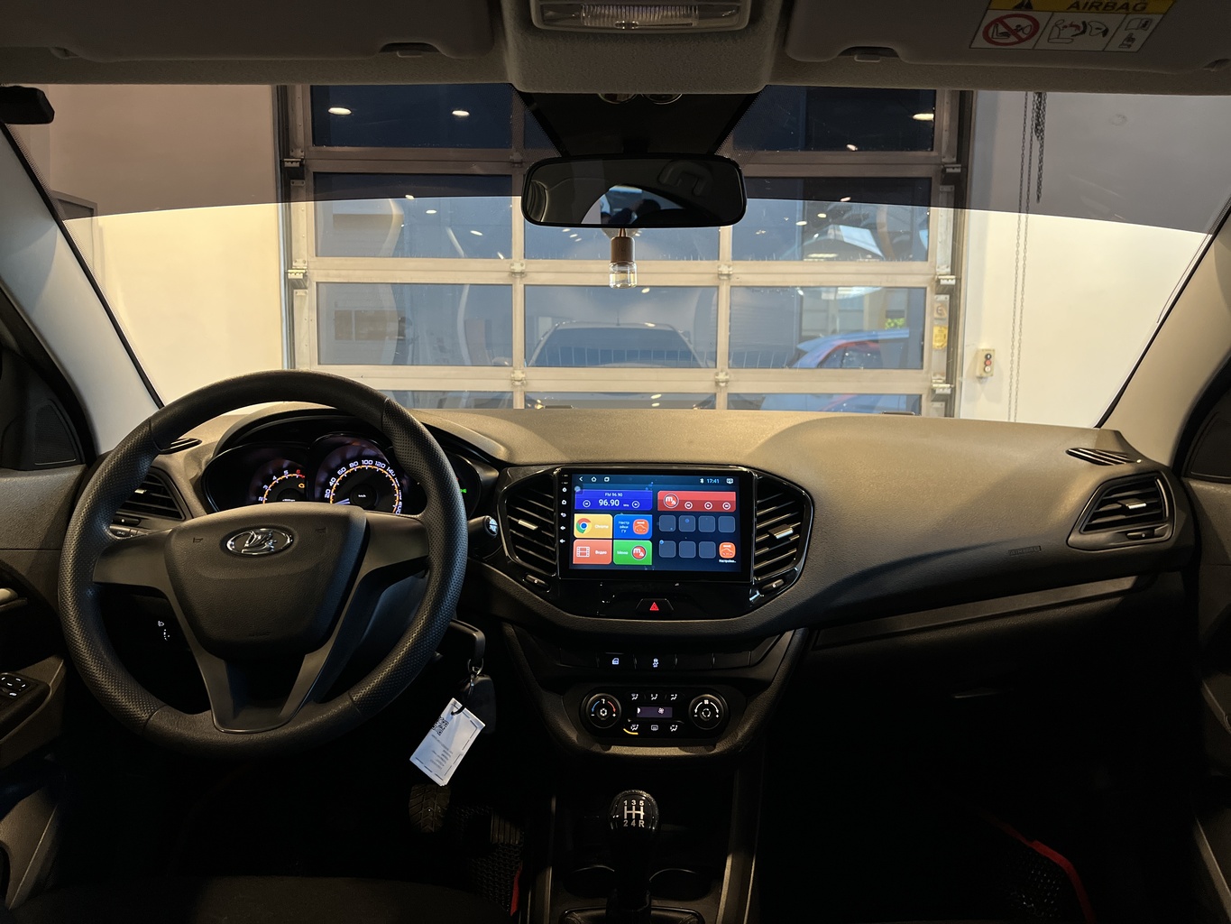 LADA VESTA
