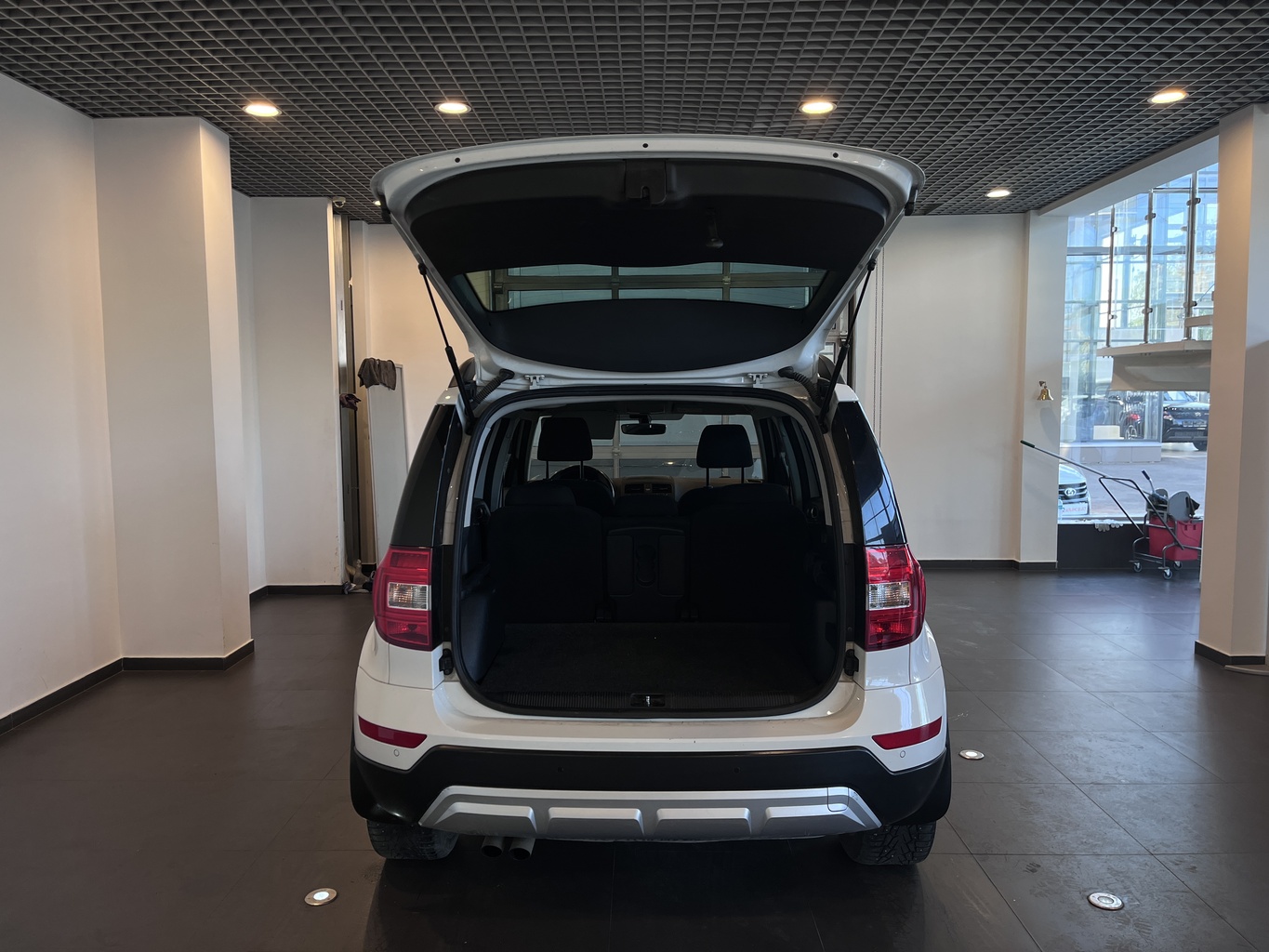 SKODA YETI