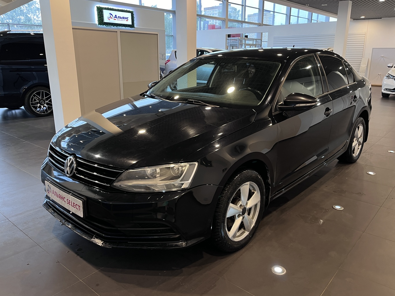 VOLKSWAGEN JETTA