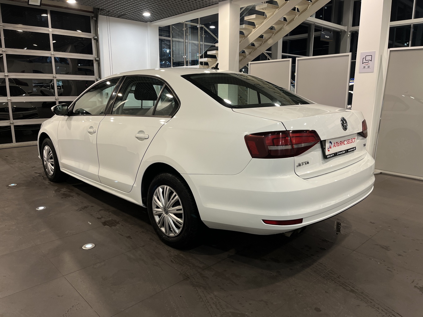 VOLKSWAGEN JETTA