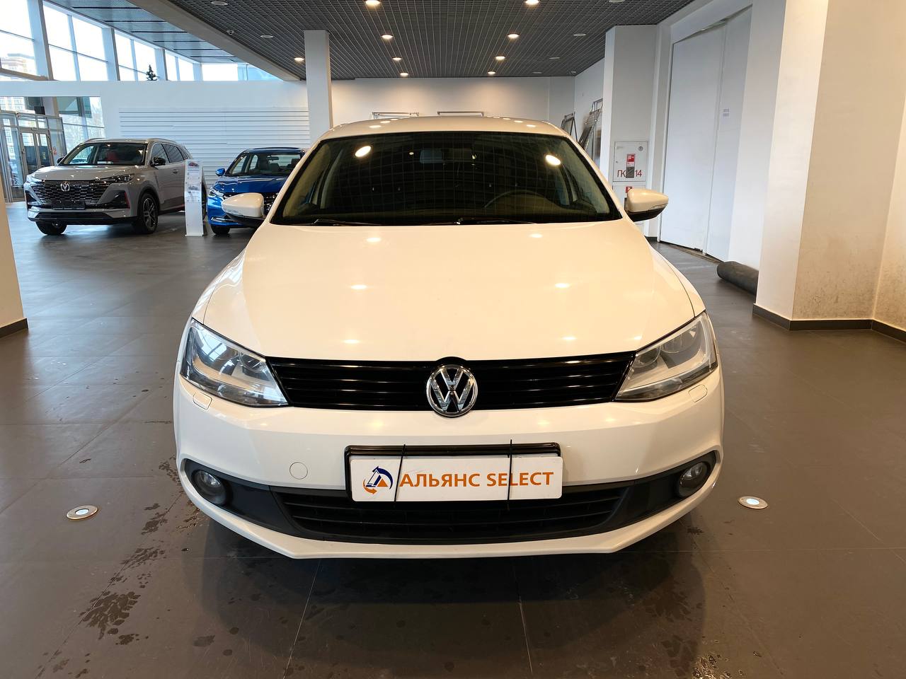 VOLKSWAGEN JETTA