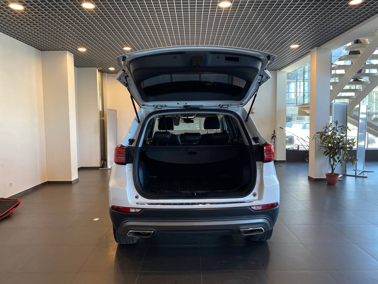 CHANGAN CS75