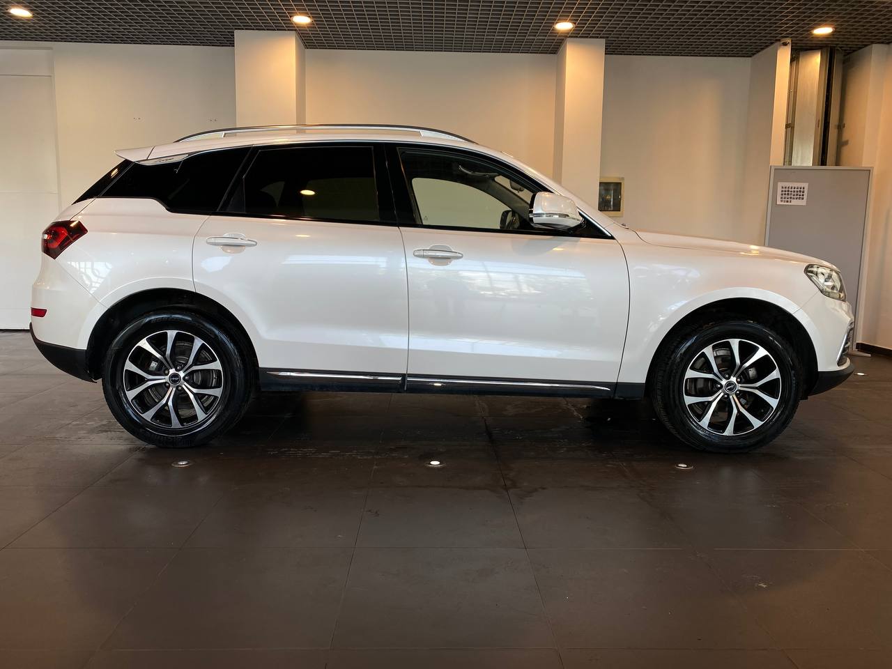 ZOTYE COUPA