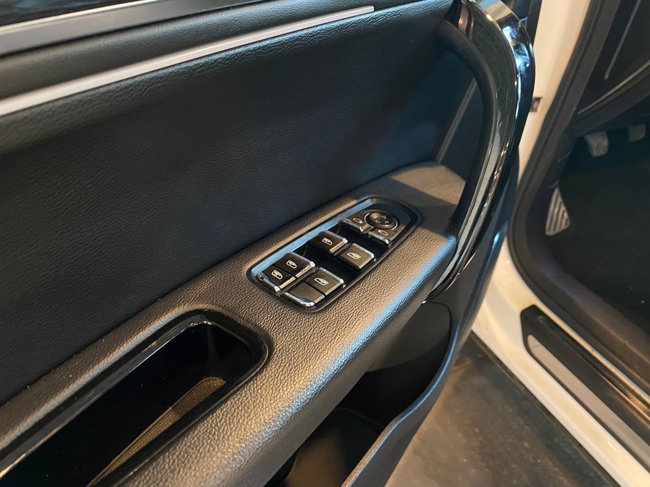 ZOTYE COUPA