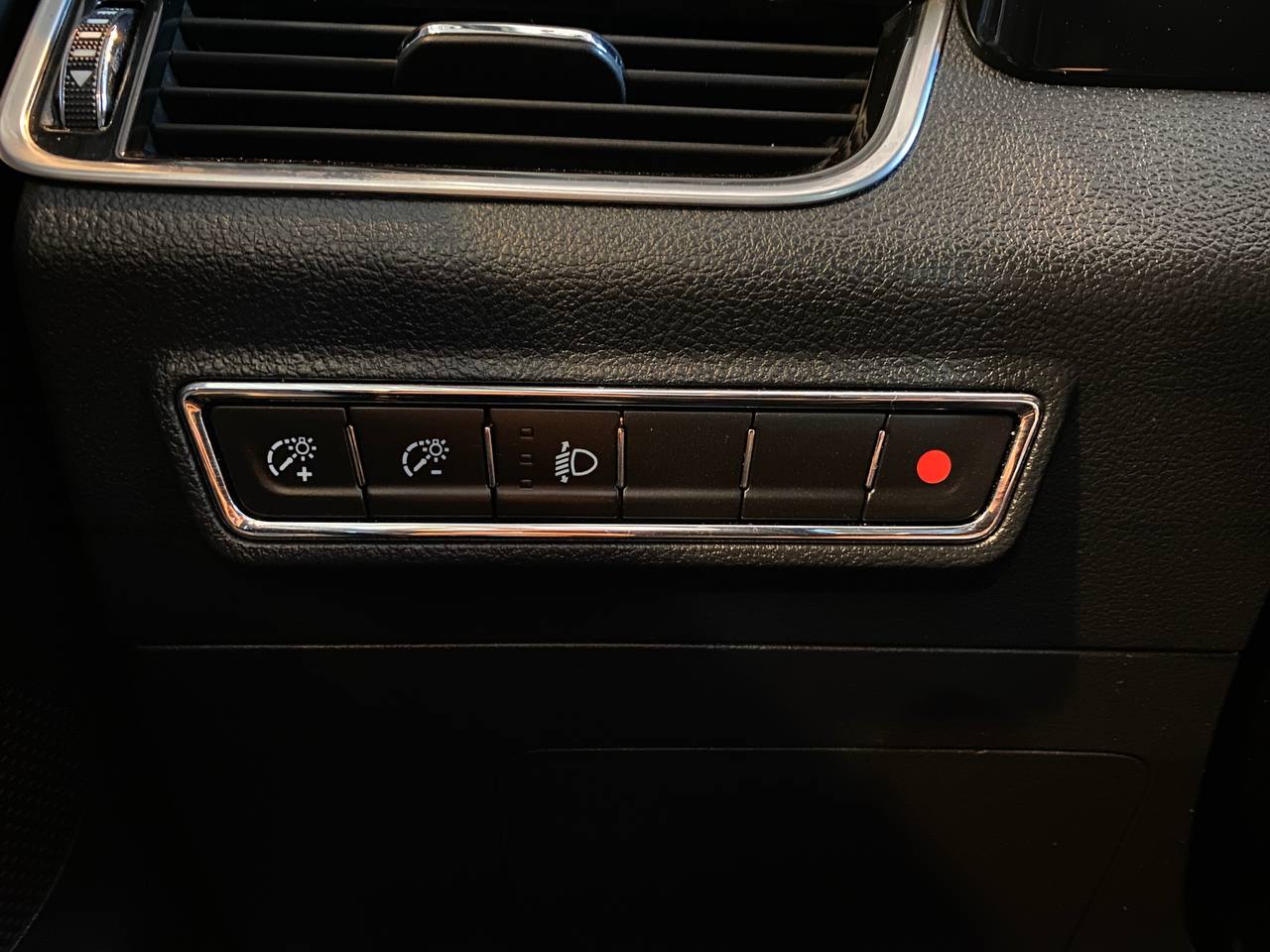 ZOTYE COUPA