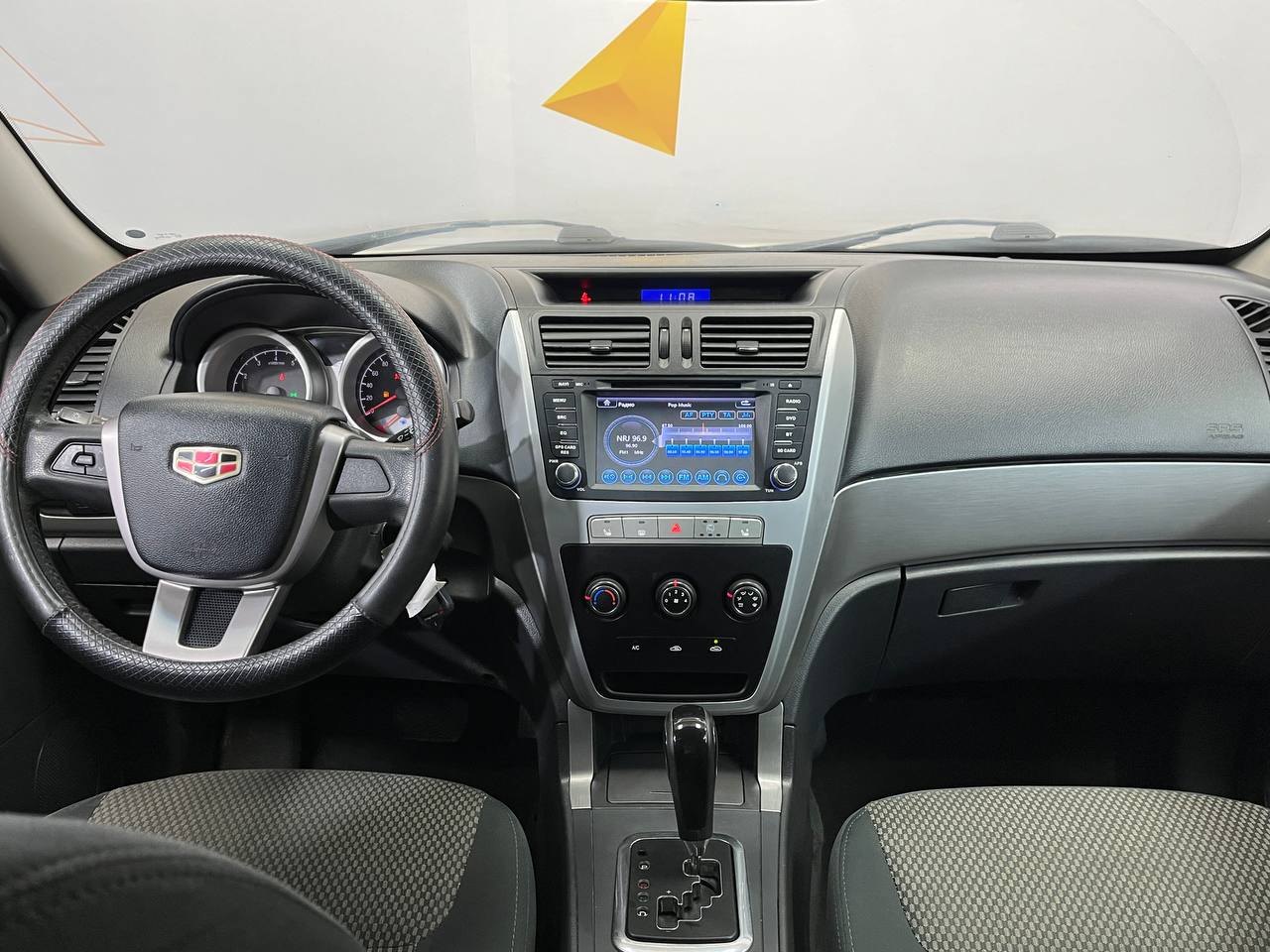 GEELY GELLY EMGRAND X7