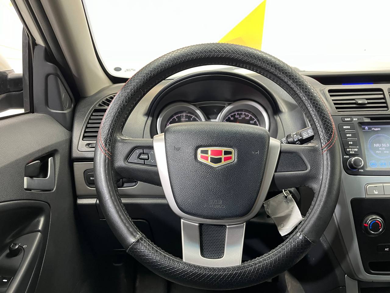 GEELY GELLY EMGRAND X7