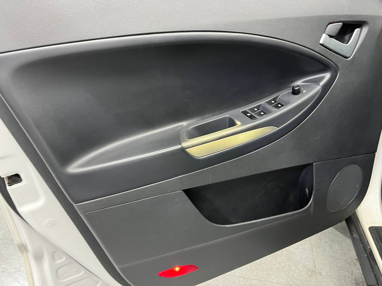 GEELY GELLY EMGRAND X7