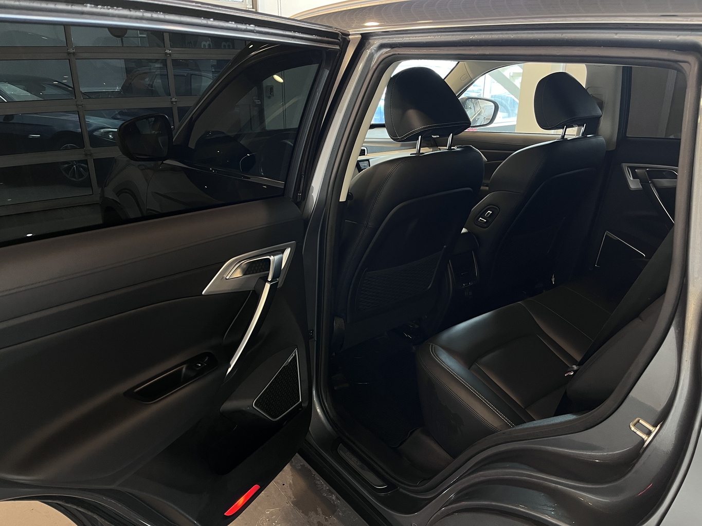 GEELY ATLAS (NL-3)