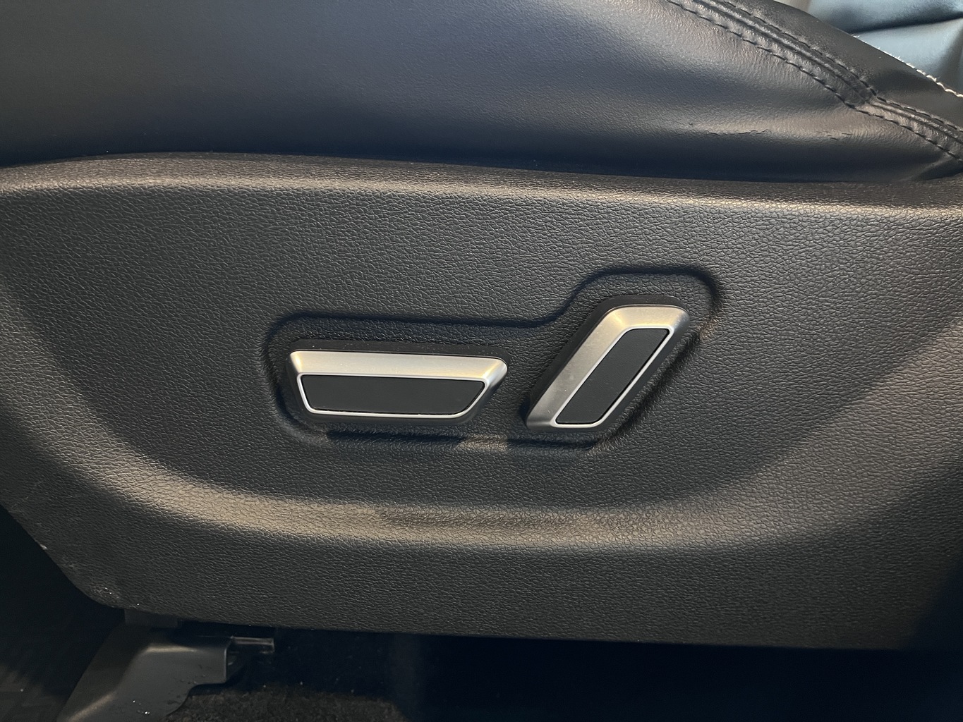 GEELY ATLAS (NL-3)