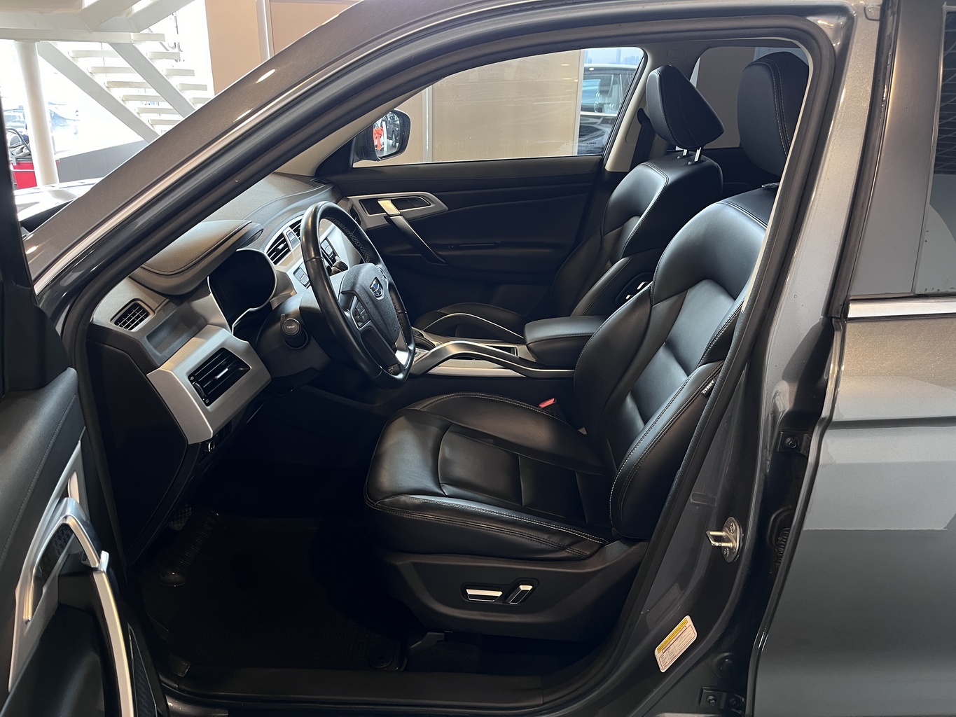 GEELY ATLAS (NL-3)