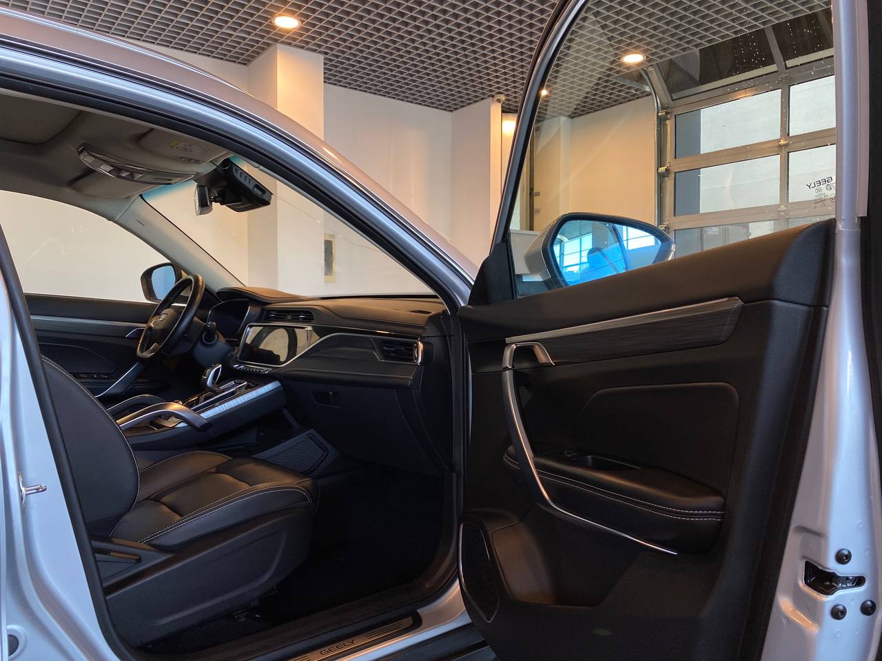 GEELY ATLAS PRO