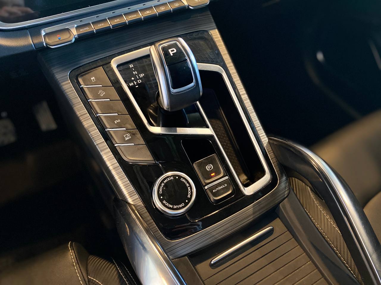 GEELY ATLAS PRO