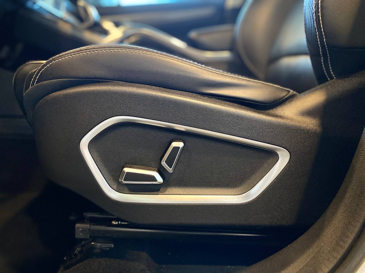 GEELY ATLAS PRO