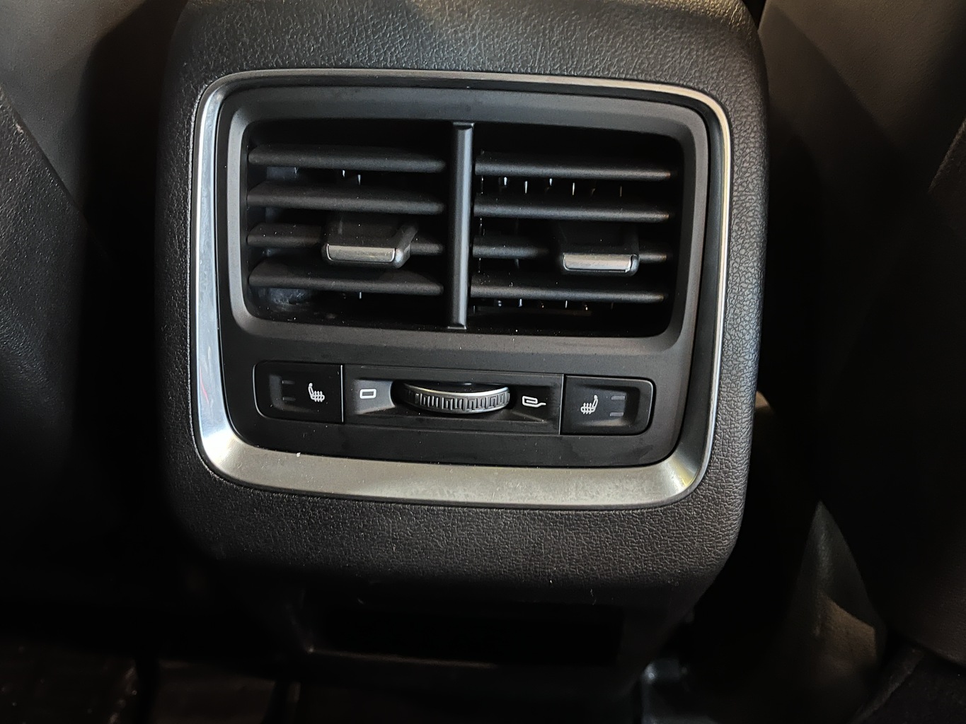 GEELY ATLAS PRO