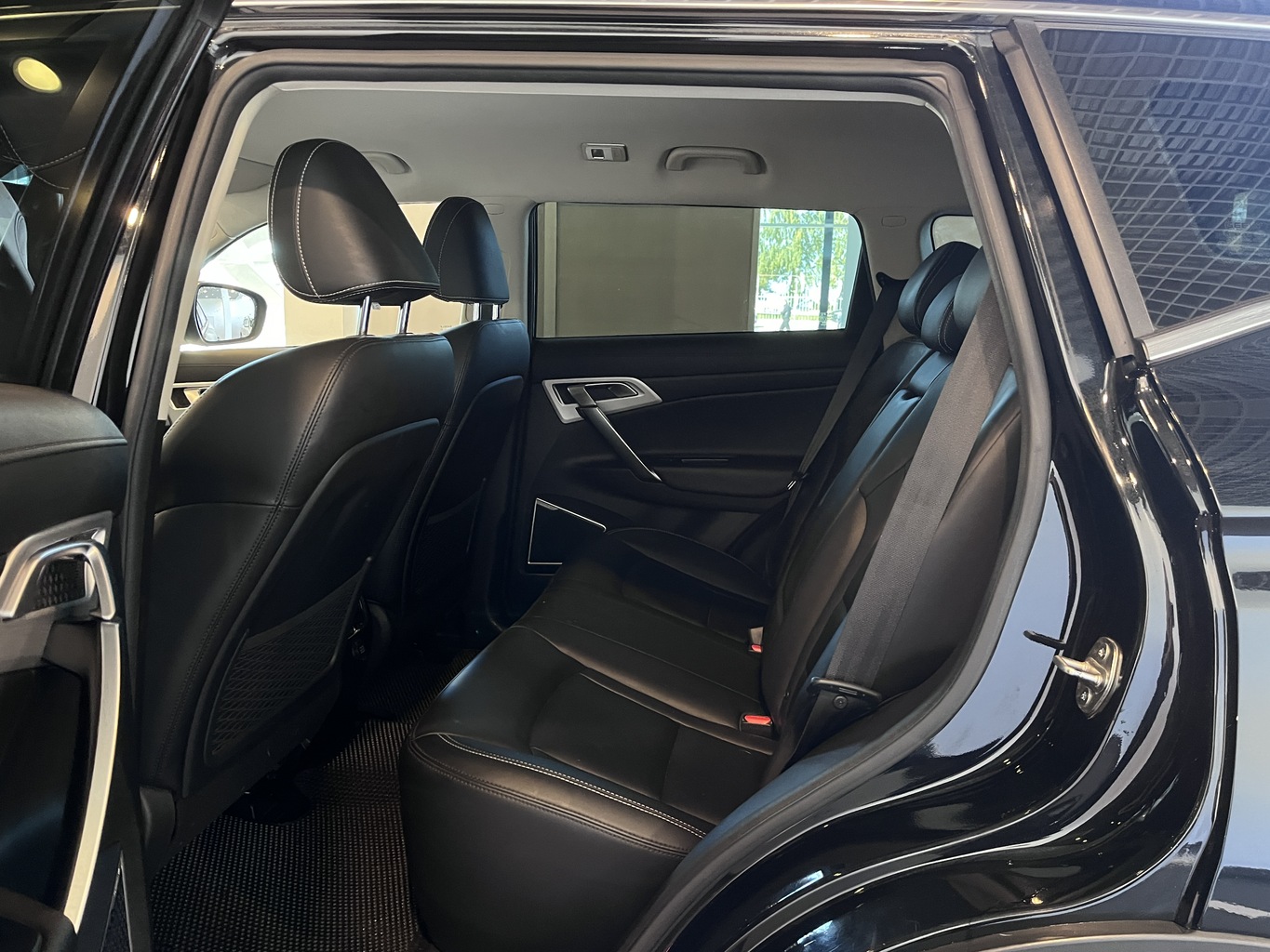 GEELY ATLAS (NL-3)