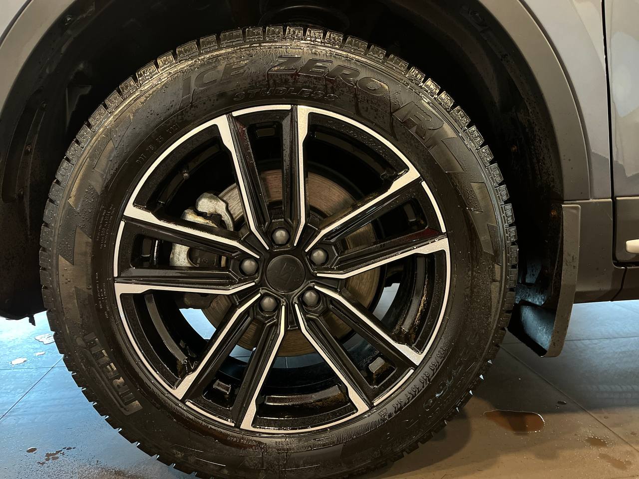 GEELY ATLAS PRO