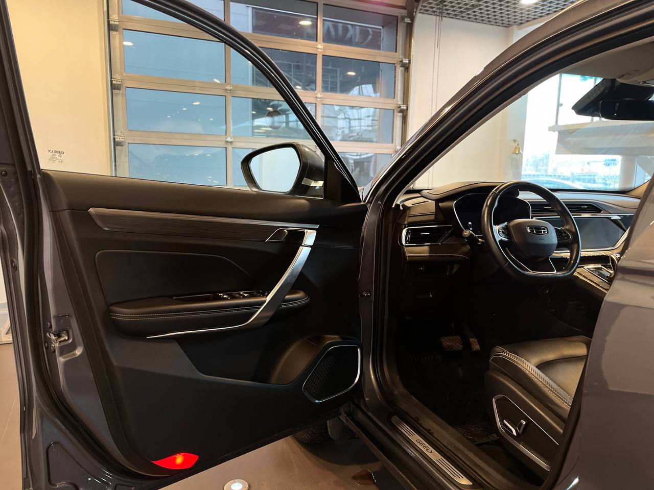 GEELY ATLAS PRO