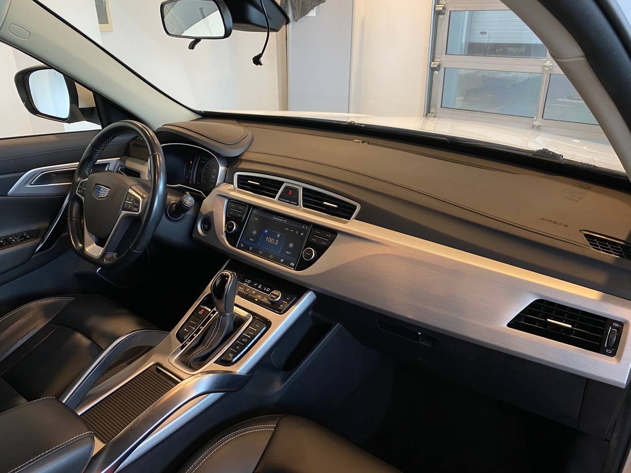 GEELY ATLAS PRO