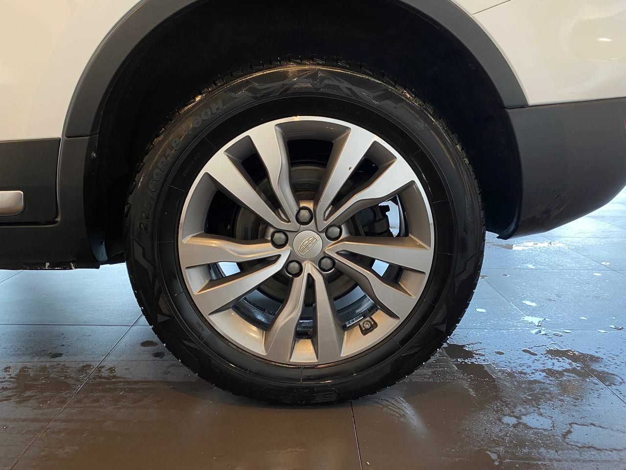 GEELY ATLAS PRO