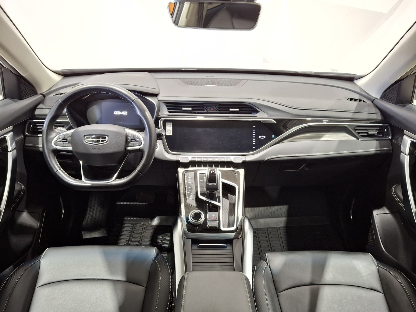 GEELY ATLAS PRO