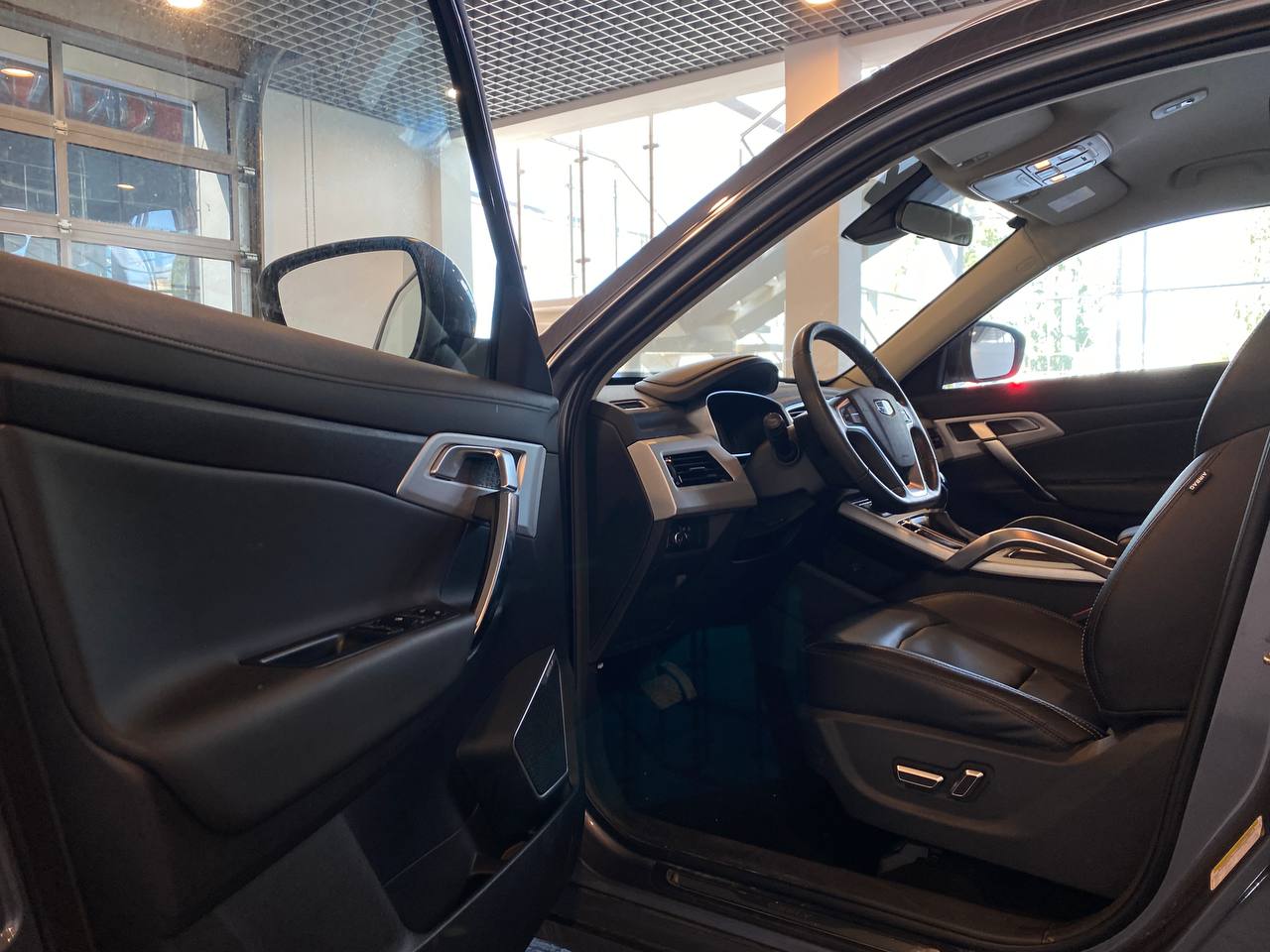 GEELY ATLAS (NL-3)