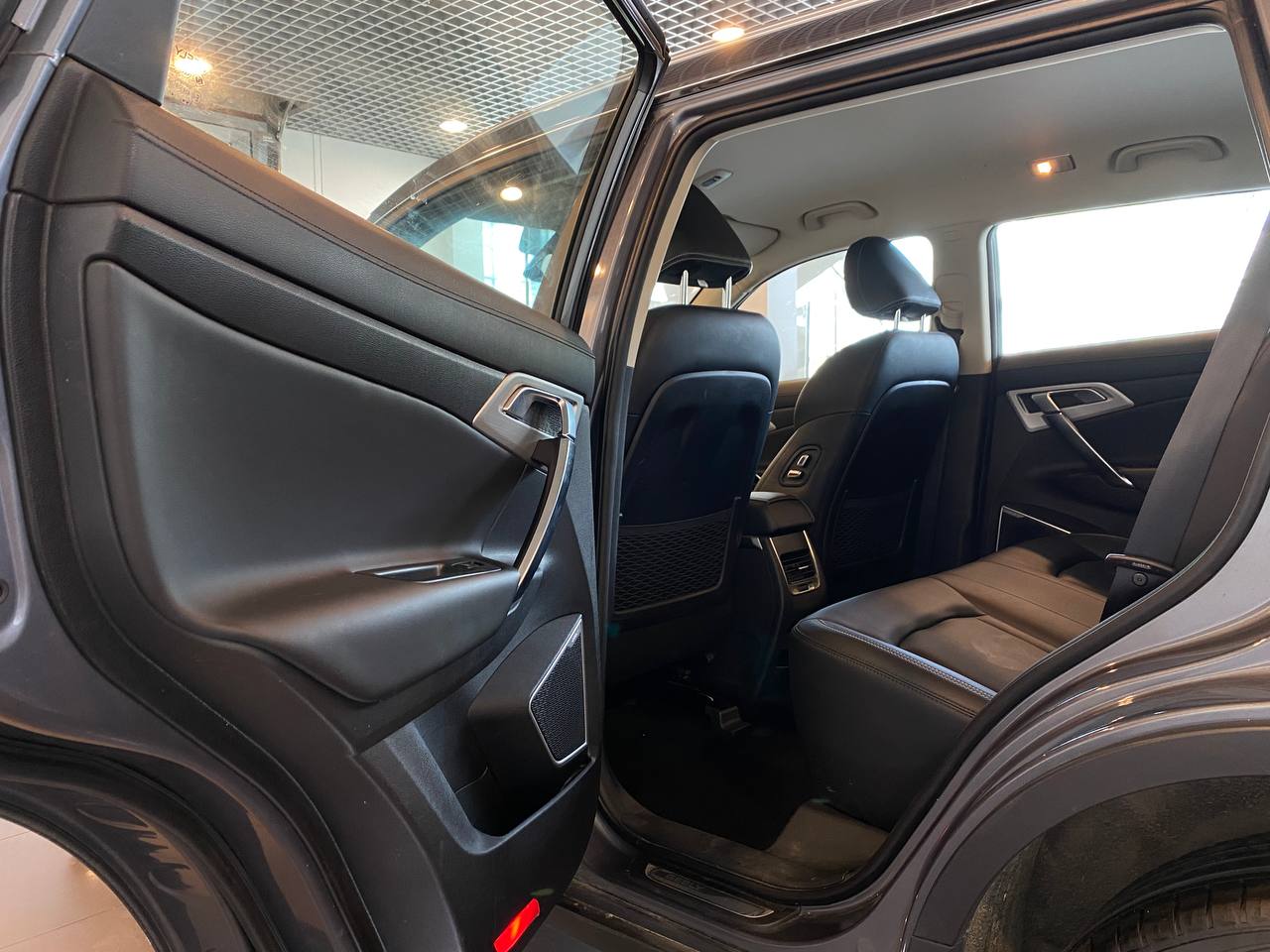 GEELY ATLAS (NL-3)
