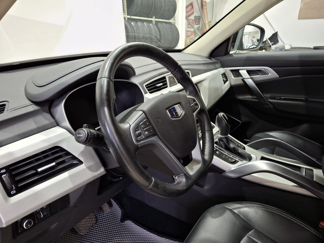 GEELY ATLAS (NL-3)
