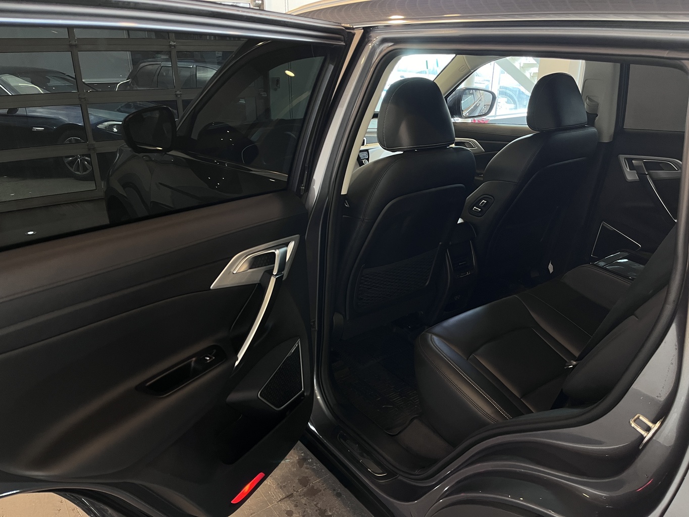 GEELY ATLAS (NL-3)