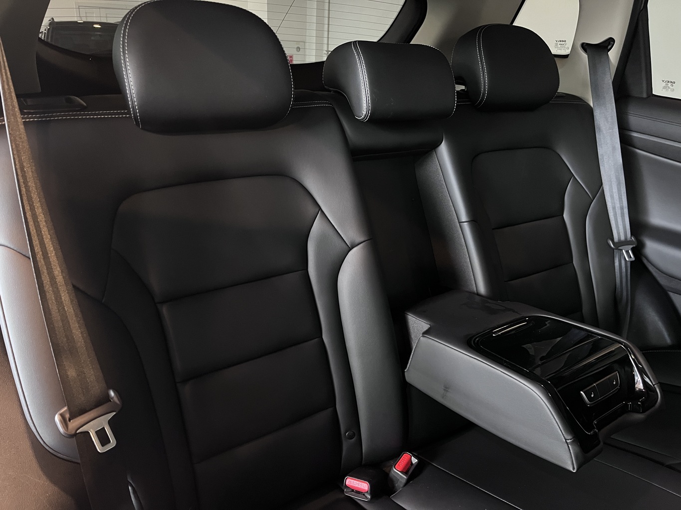 GEELY ATLAS (NL-3)