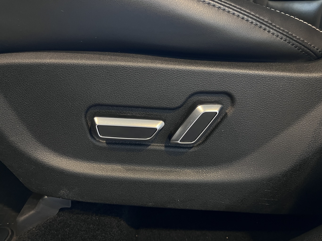GEELY ATLAS (NL-3)