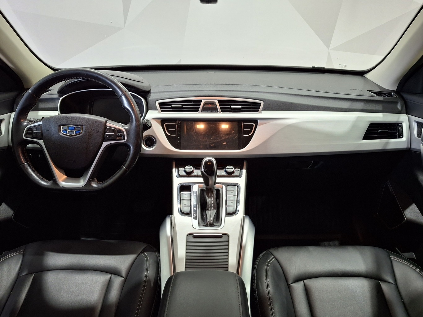 GEELY ATLAS (NL-3)