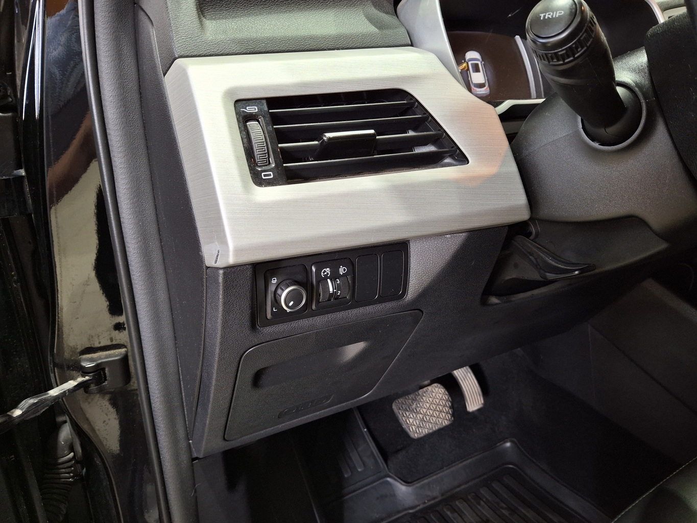 GEELY ATLAS (NL-3)