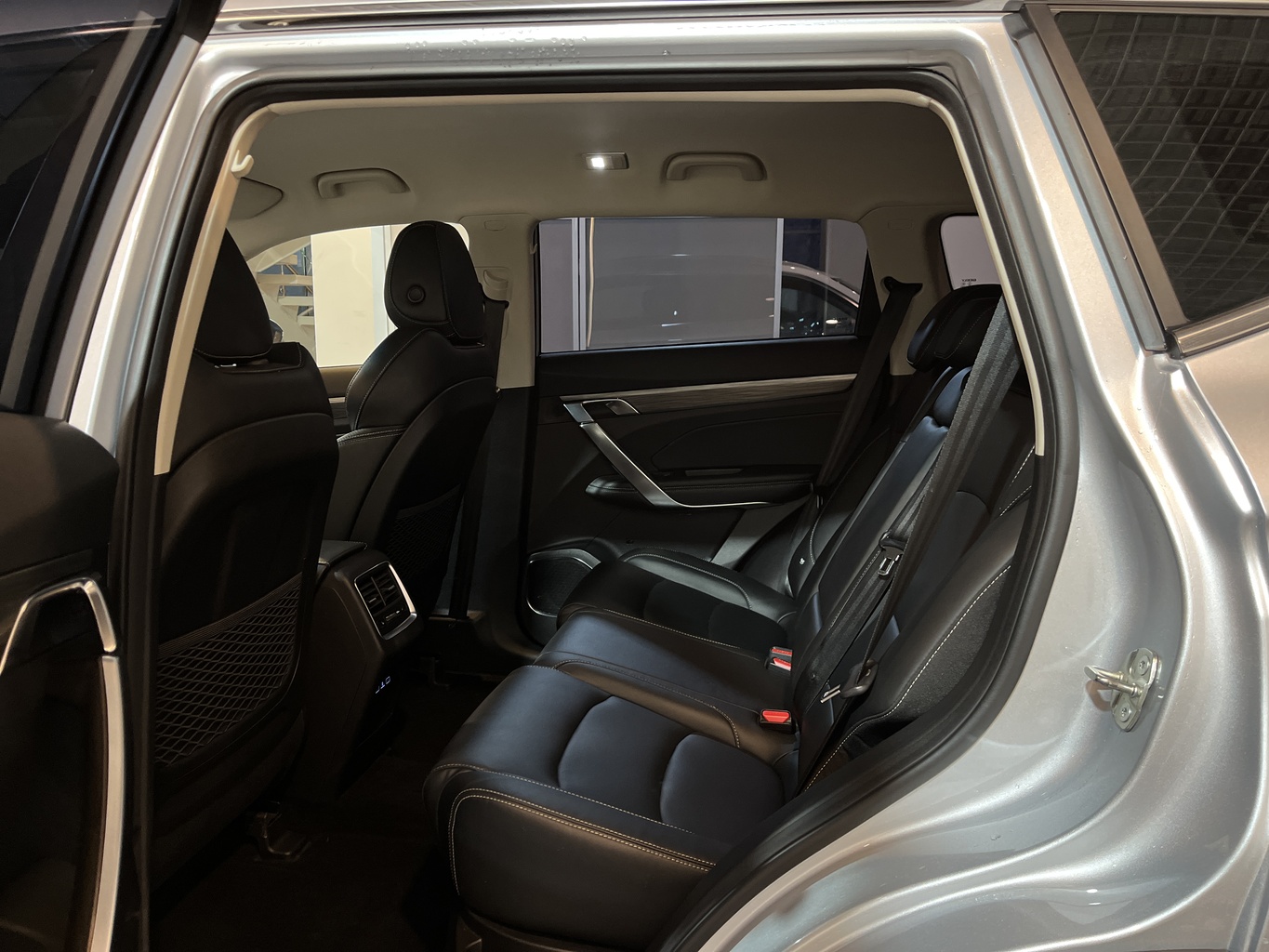 GEELY ATLAS PRO